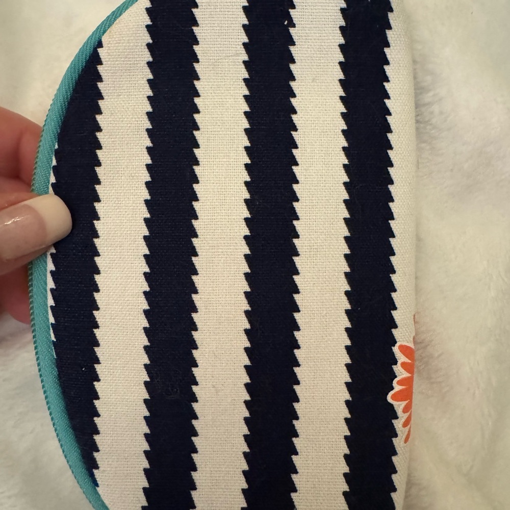 Thirty-One Striped Frog Set - Picture 7 of 8